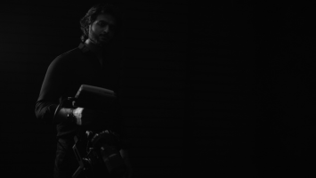 Backstage – Candid moments before stepping into character