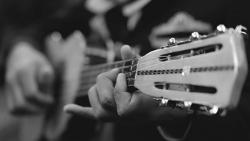 Talab – Emotional romantic track filled with longing and expression